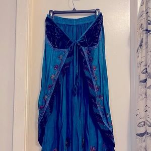 Embroidered Hippie Pants!